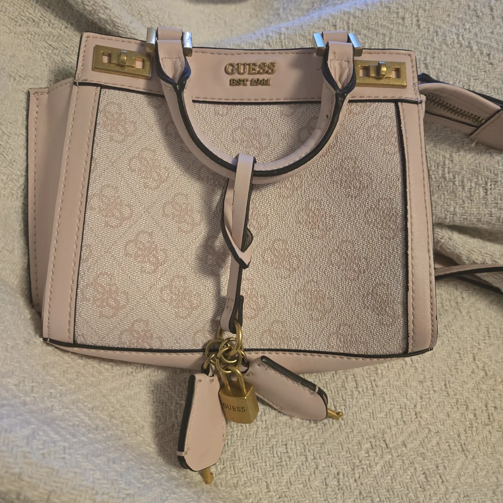 Guess Katie Quattro G Mini Bag - Picture 2 of 6